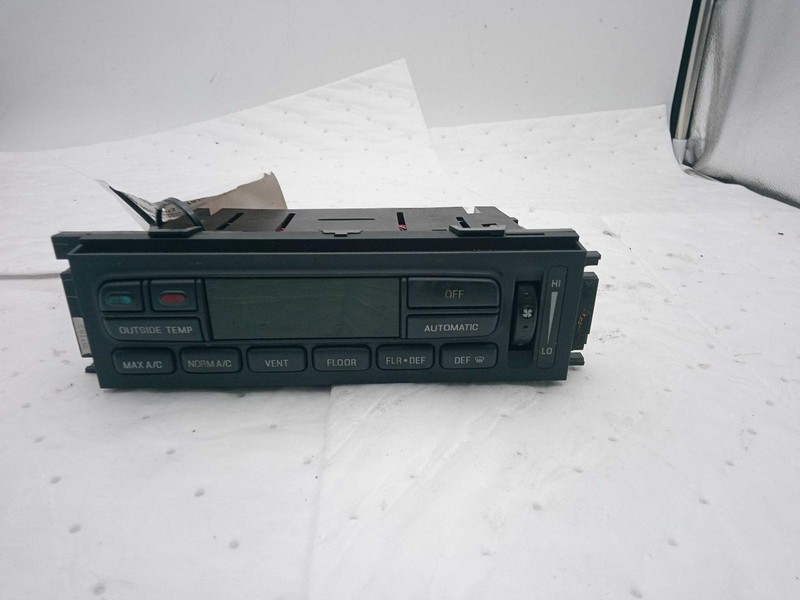 2003 Ford Crown Victoria A/C Selector Switch OEM 3W7H18C612AC Used 116K Miles