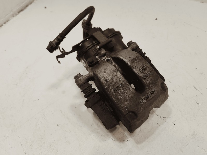 2018-2023 BMW 530e REAR RIGHT PASSENGER SIDE DISC BRAKE CALIPER OEM