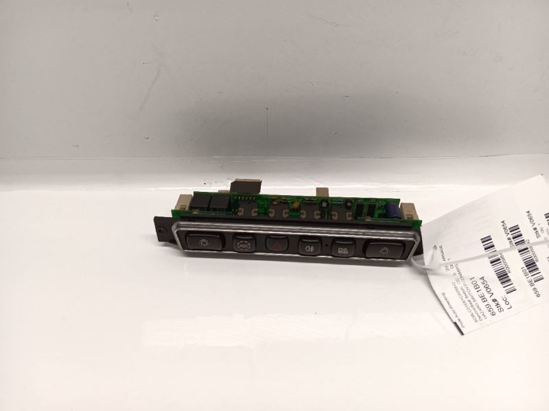 2001 Bentley Arnage Hazard Switch Light Control Button PV23486PG