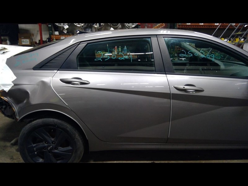 Passenger Right Rear Side Door Korea Built Fits 21-23 ELANTRA 1609026