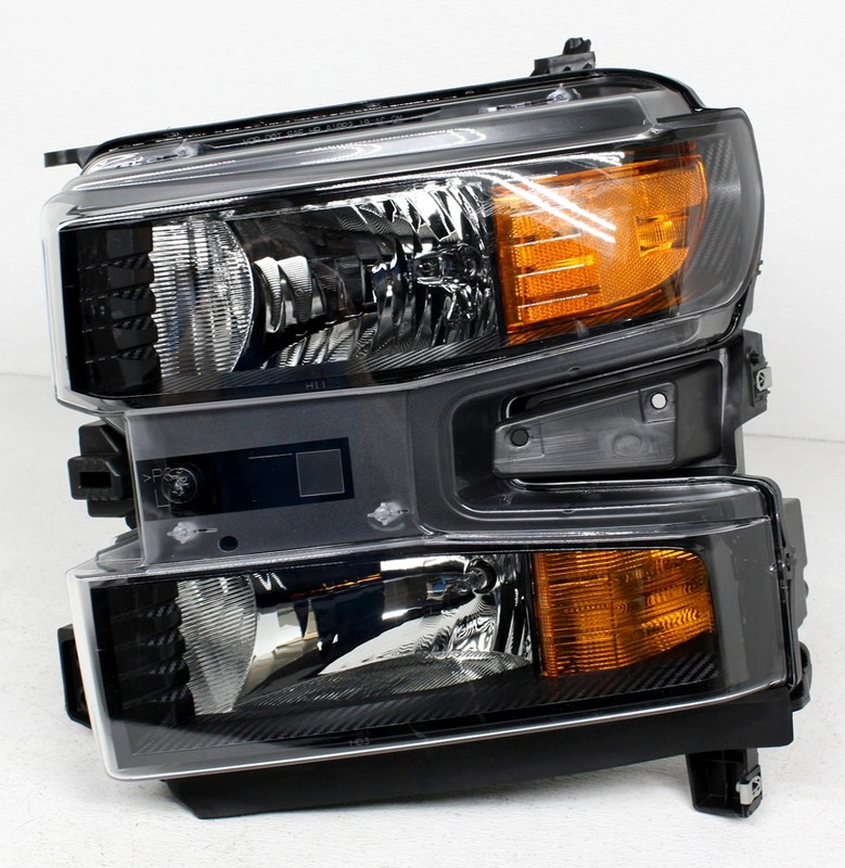 OEM Left Driver Side Halogen Headlamp For Chevrolet Silverado Tab Chipped