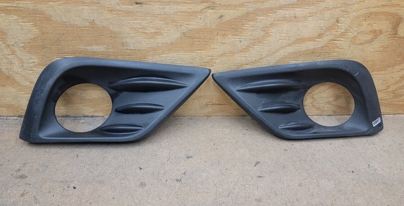 2016 2017 2018 NISSAN ALTIMA Front Fog Lights Lamp Bumper Cover Bezel Set OEM