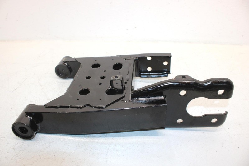2003 Polaris Magnum 330 Oem Swingarm 1541820 AP158