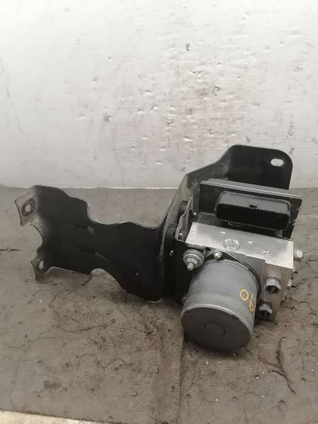 ABS Pump With Module From VIN R72715 Fits 11 XF 772581