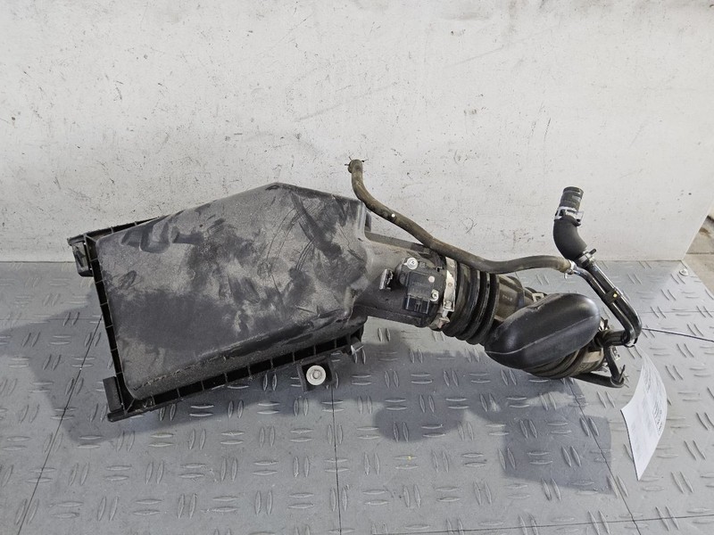 2013-2017 Honda Accord Air Cleaner Intake Box Assembly 2.4L