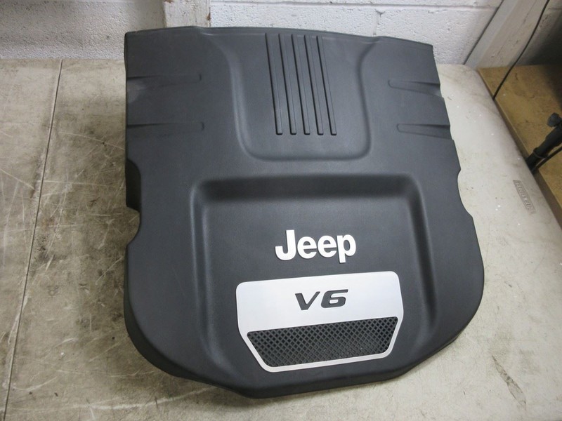 2012-2018 Jeep Wrangler JK JKU 3.6L V6 Engine Cover OEM Mopar 04861821