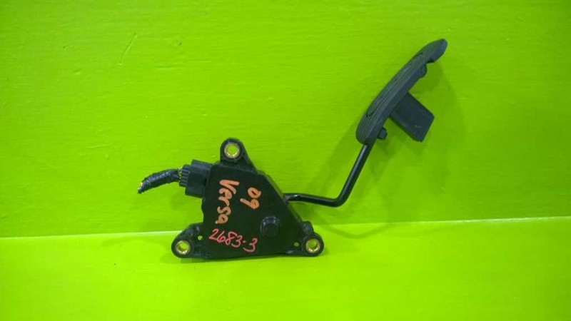 07 08 09 10 11 12 NISSAN VERSA GAS ACCELERATOR PEDAL W/SENSOR OEM 2683-3