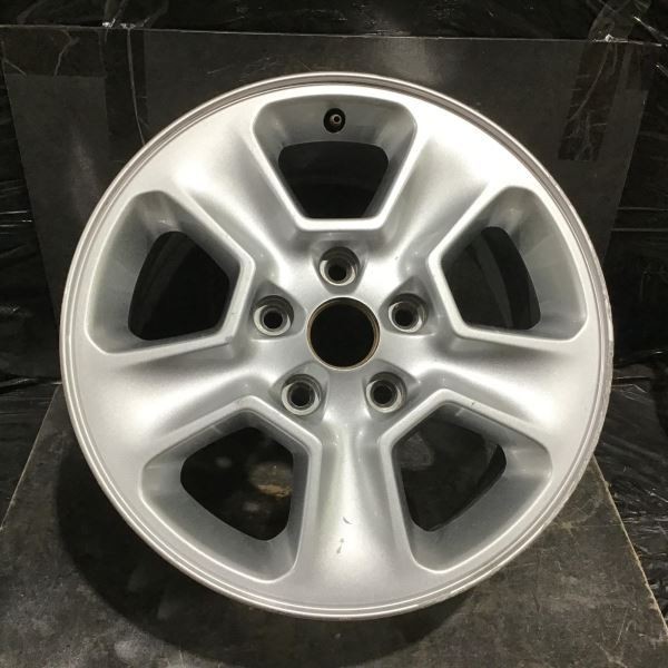 2014-2017 Jeep Grand Cherokee 9135 Wheel 17x8 Rim Silver Painted 1VH39TRMAA
