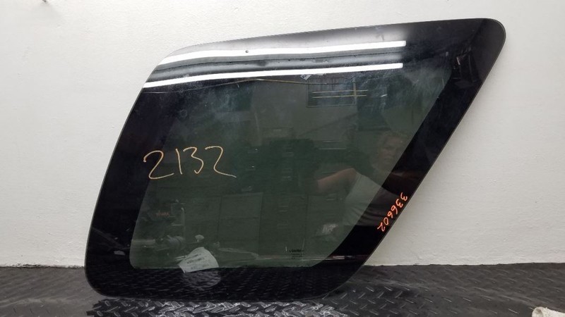 01-07 Ford Escape Right Passenger Quarter Glass W/ Privacy OEM 2L8Z-7829700-DA