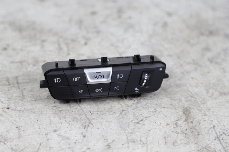 2020 2021 BMW F44 228i Light Control Unit 5A16AB3 OEM