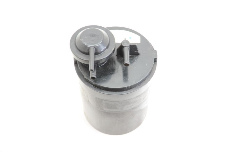 91-93 Nissan 240SX S13 Fuel Vapor Evaporation Canister 1495053J20