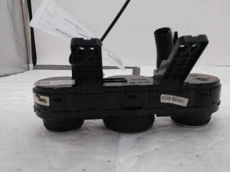 2022 Hyundai Venue A/C Selector Switch OEM Blue 85K Miles NJ25-26705-674284