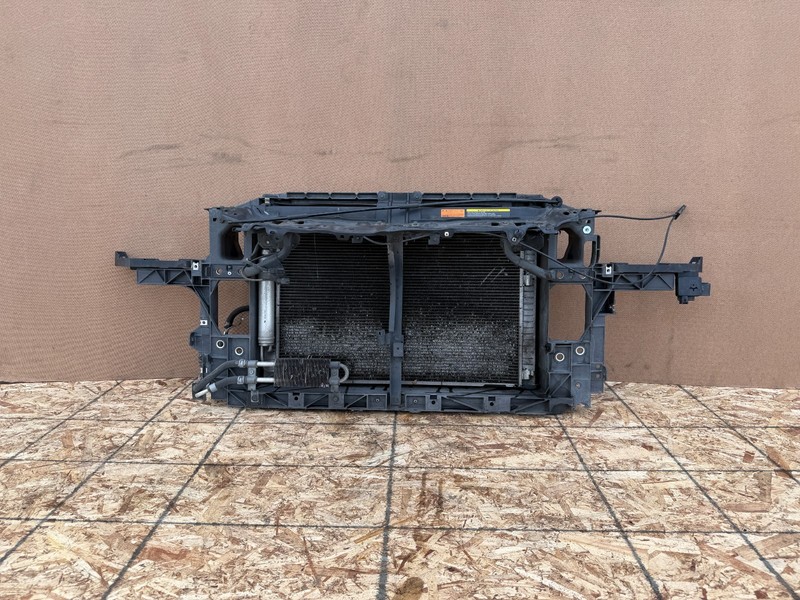 NISSAN 370Z 2009-2021 OEM RADIATOR SUPPORT W/ COOLING RADIATOR FAN ASSEMBLY 3.7L
