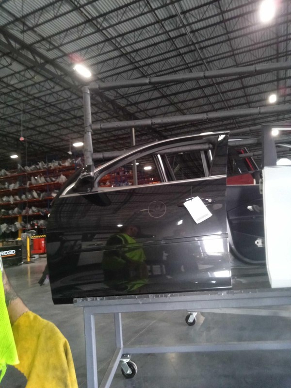 2015 Chevrolet Malibu Left Front Door Grey 4DR Sedan 92000 Miles OEM Part