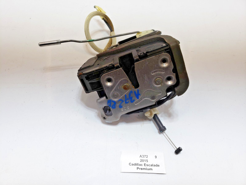 ✅ 15-20 OEM Cadillac Escalade Rear Right Passenger Side Door Lock Latch Actuator