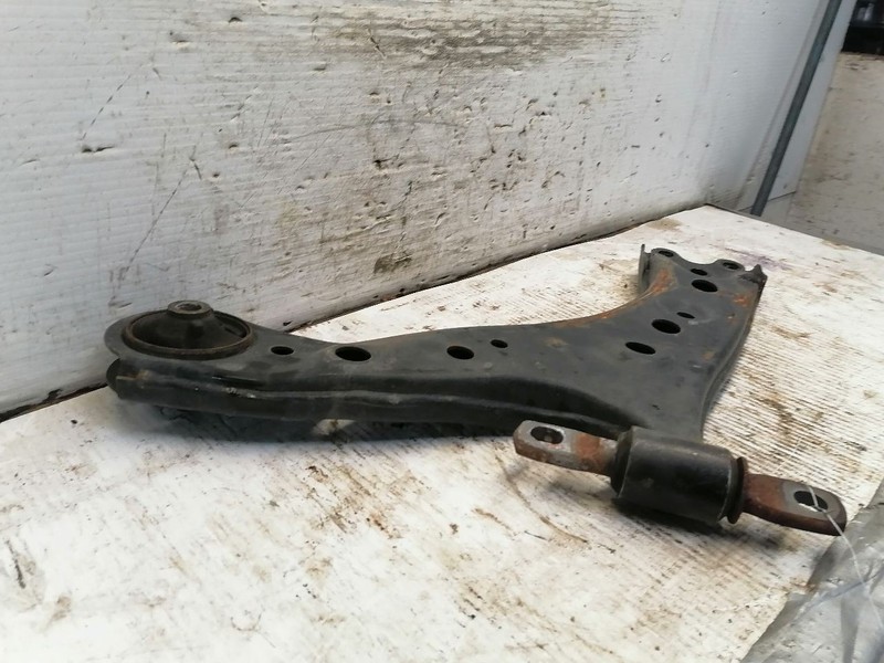 Passenger Right Lower Control Arm Front Fits 20-25 HIGHLANDER 1780625