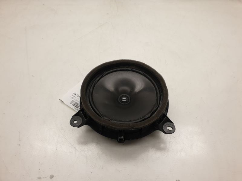 20 TOYOTA TACOMA REAR DRIVER LEFT DOOR SPEAKER