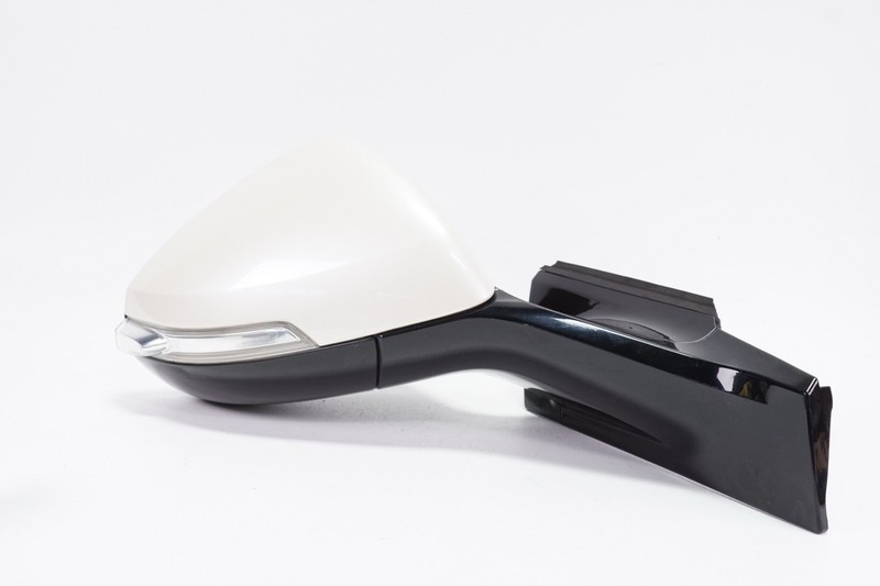 CHEVROLET VOLT Front Right RH Door Mirror OEM 2011 - 2015