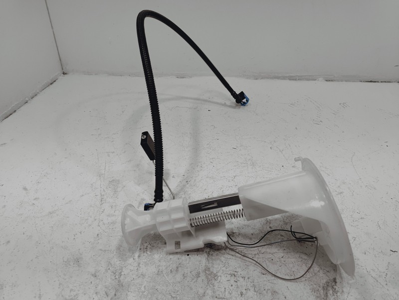 2019 - 2025 TOYOTA RAV4 FUEL GAS TANK PUMP SENDING UNIT W/HOSE OEM