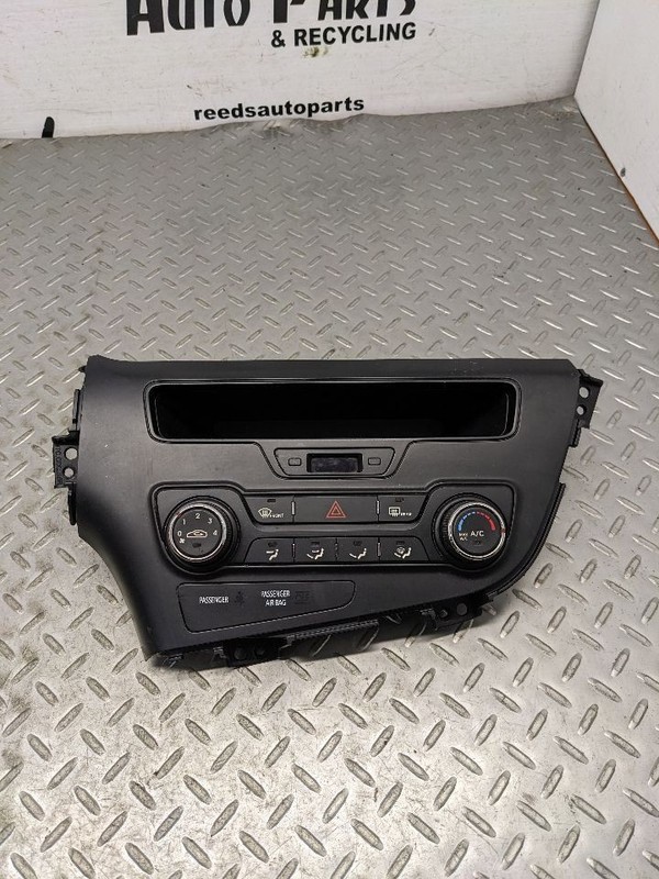 Temperature Control LX Manual Temperature Control Fits 11-13 OPTIMA 1167001