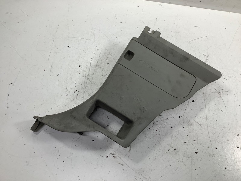 05-010 Honda Odyssey Left Kick Panel Green 83161-SHJ OEM