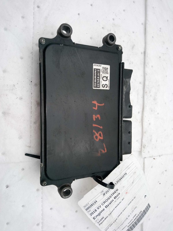 2018 Subaru XV Crosstrek Engine Control Module ECM 22765AJ612 Used, Damaged Plug