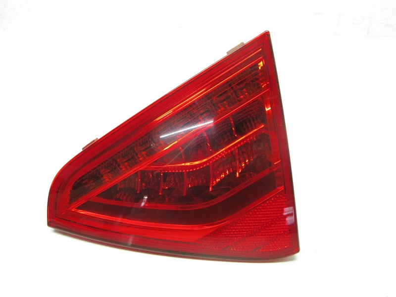 12-17 AUDI 8T A5 S5 RS5 REAR RIGHT INNER TRUNK MOUNTED LED TAIL LIGHT OEM 042324