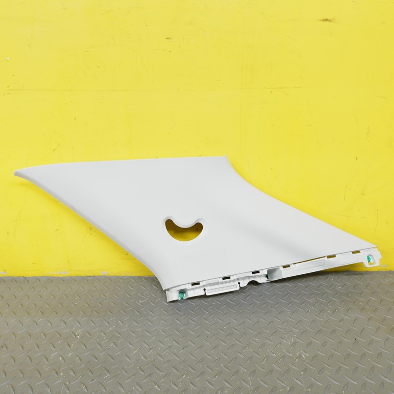2022-2024 HYUNDAI IONIQ 5 REAR RIGHT SIDE C PILLAR UPPER QUARTER TRIM COVER OEM