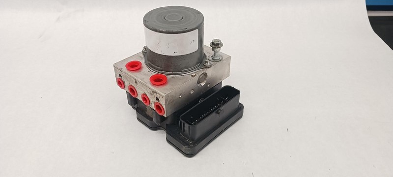 2020 PLYMOUTH VOYAGER ABS pump module 68433479AB 70k miles OEM 19 20