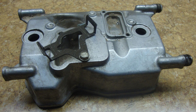 05 Honda Shadow VT750 VT 750 Spirit Engine Motor Cylinder Head Front Valve Cover