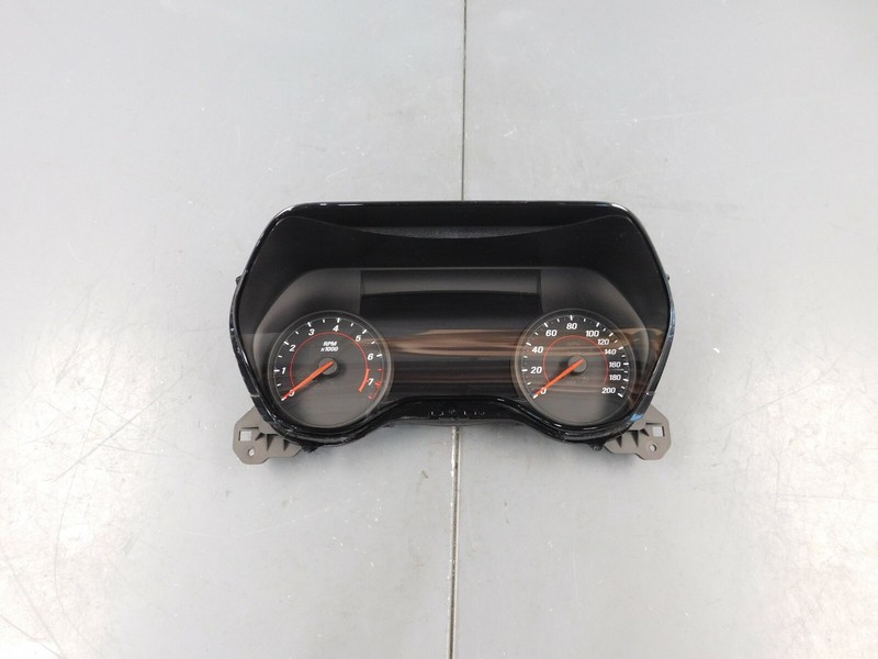 2017 18 19 20 Chevy Camaro ZL1 Gauge Cluster #2565 D2