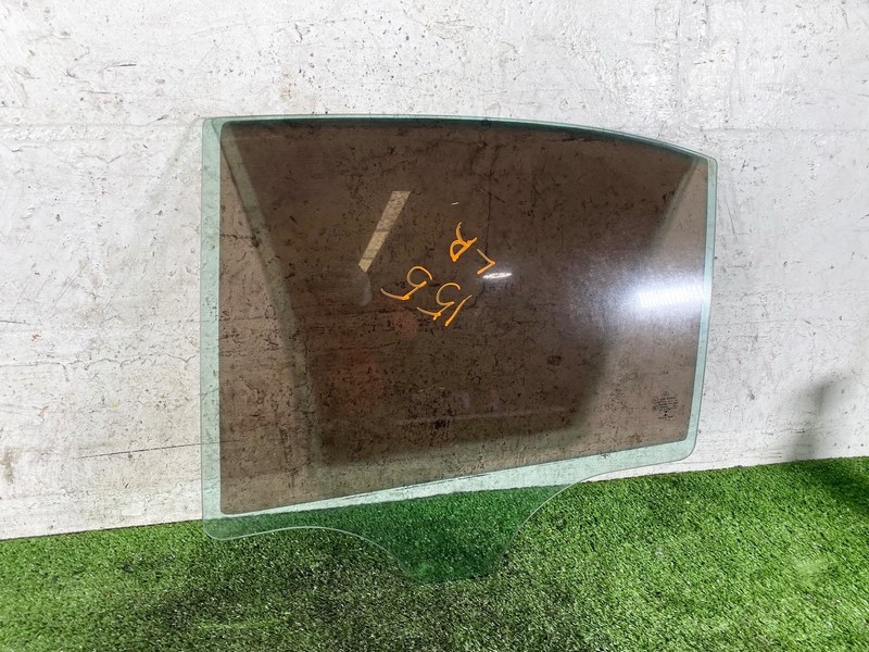 15-21 MERCEDES BENZ C300 W205 REAR LEFT LH DRIVER SIDE DOOR WINDOW GLASS OEM