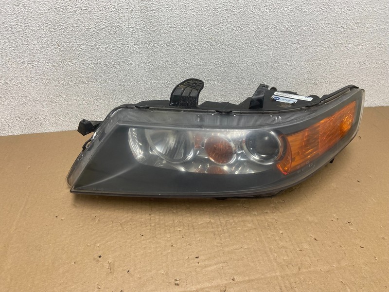 2004 to 2008 Acura TSX Left Driver Side Xenon HID Headlight TYC AB6189 DW