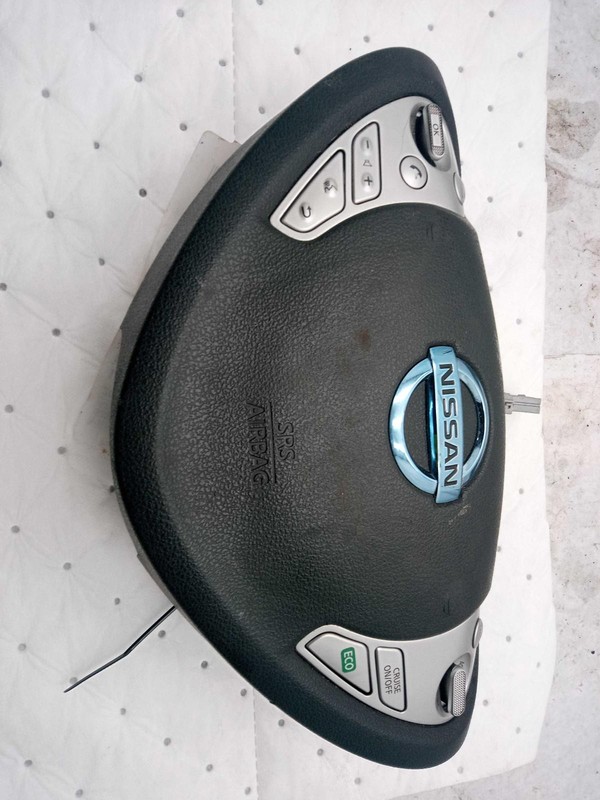 2017 Nissan LEAF Steering Wheel Air Bag Blue Used 74K Miles OEM Part 220876