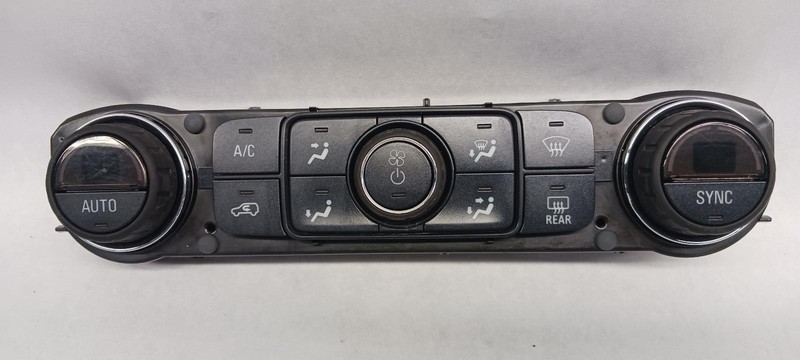 2014 CHEVROLET SILVERADO 1500 Heat AC Controller automatic control OEM 14