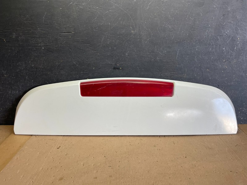 2006 - 2009 Land Range Rover Sport Rear Trunk Light Lift Gate Spoiler AA2212 DG