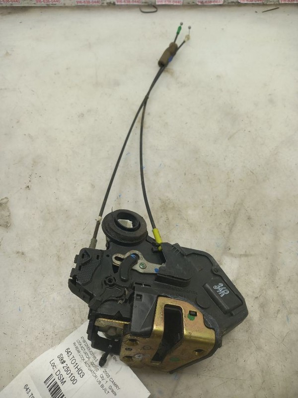 03 TOYOTA CAMRY REAR PASSENGER RIGHT LOCK ACTUATOR US BUILT