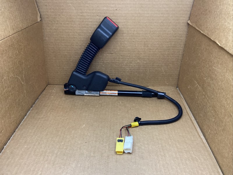 2006-2011 Honda Civic Front Left Driver Side Seat Belt Seatbelt Buckle Black