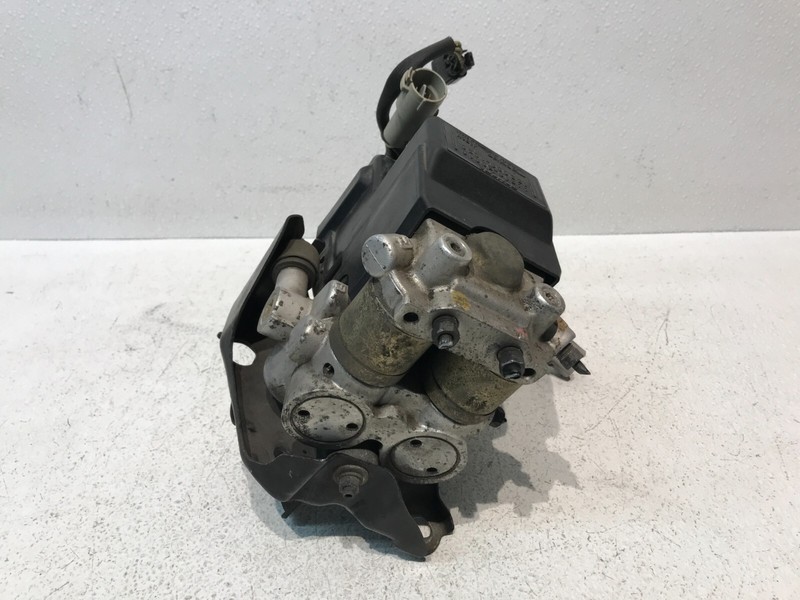 90-94 Lexus LS400 ABS Anti-Lock Brake Pump Control Module 108,489k 44510-50010