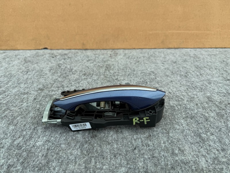 BMW F01 F02 F06 F07 F10 F12 F13 10-19 OEM FRONT RIGHT RH DOOR HANDLE KEYLESS