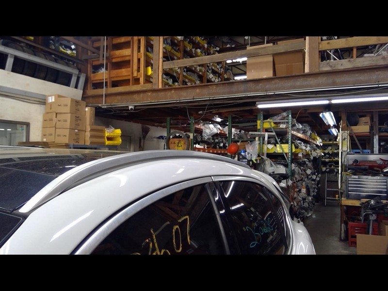 2018-2024 STELVIO Left Luggage Rack 1611671