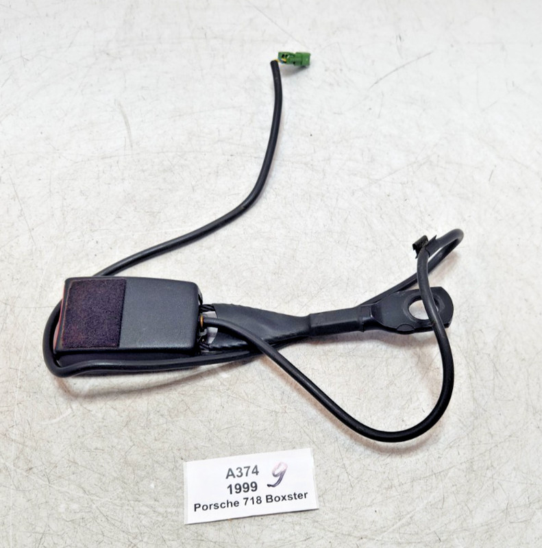 ✅ 98-04 OEM Porsche Boxster 986 Front Right Passenger Side Seat Belt Buckle