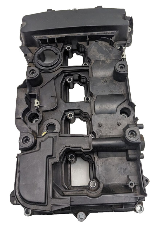 12-15 Mercedes W204 C250 SLK250 M271 1.8L Engine Cylinder Head Cover OEM