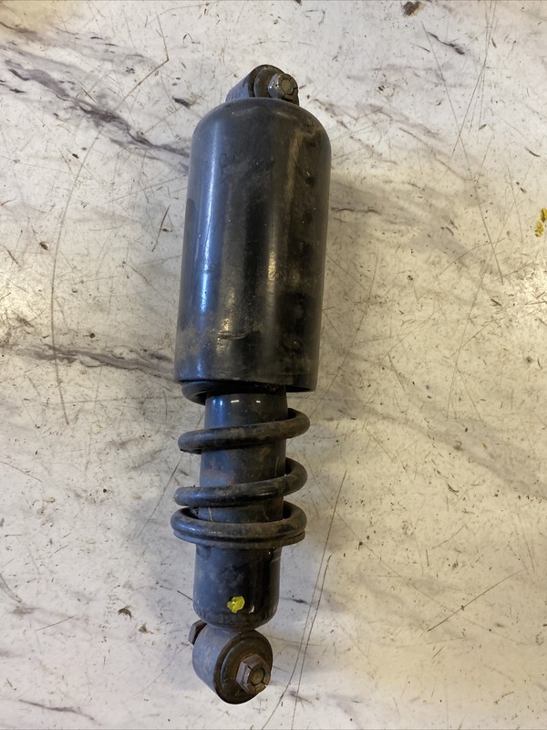 1997 1998 POLARIS RMK 700 Rear Suspension Front Shock / Center Skid