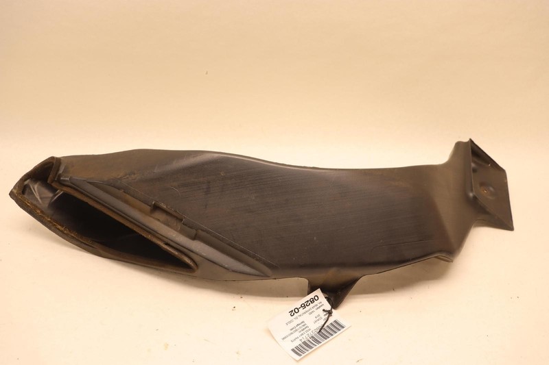 2014-2019 CHEVY CORVETTE REAR RIGHT DIFFERNTIAL OIL COOLER AIR BAFFLE DUCT OEM