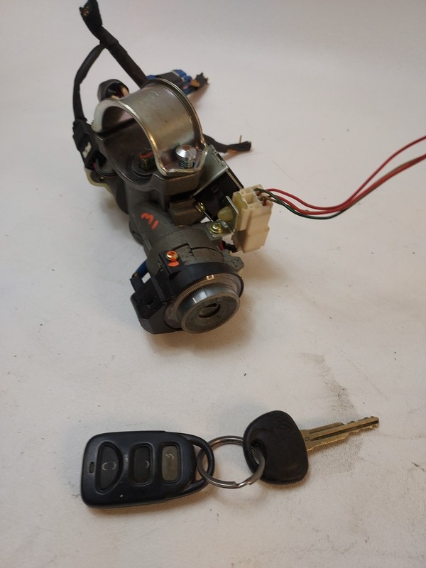 2007-10 Hyundai Elantra Ignition Switch Lock Assembly w/Key & Fob OEM w/ Pigtail