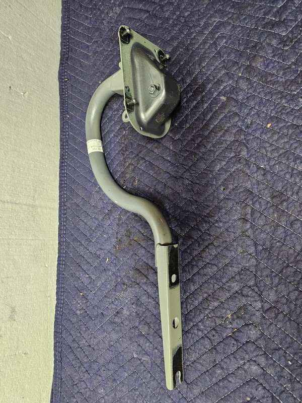 2004-2010 BMW 5 SERIES E60 E61 REAR RightTRUNK HINGE W/SPRING OEM