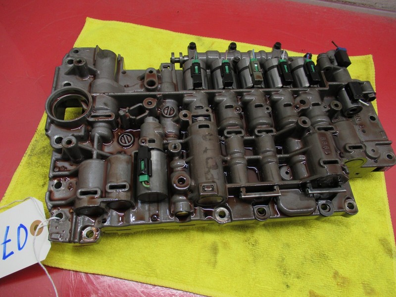 2007-2009 AUDI Q7 4.2L TRANSMISSION VALVE BODY OEM