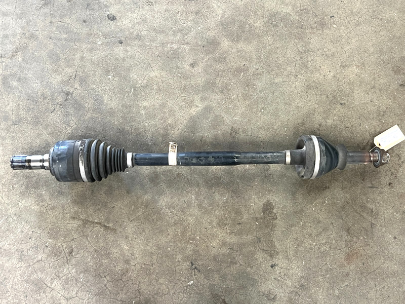 ⭐2014-2017 MASERATI QUATTROPORTE REAR RIGHT PASS AXLE SHAFT HALF OEM LOT2638