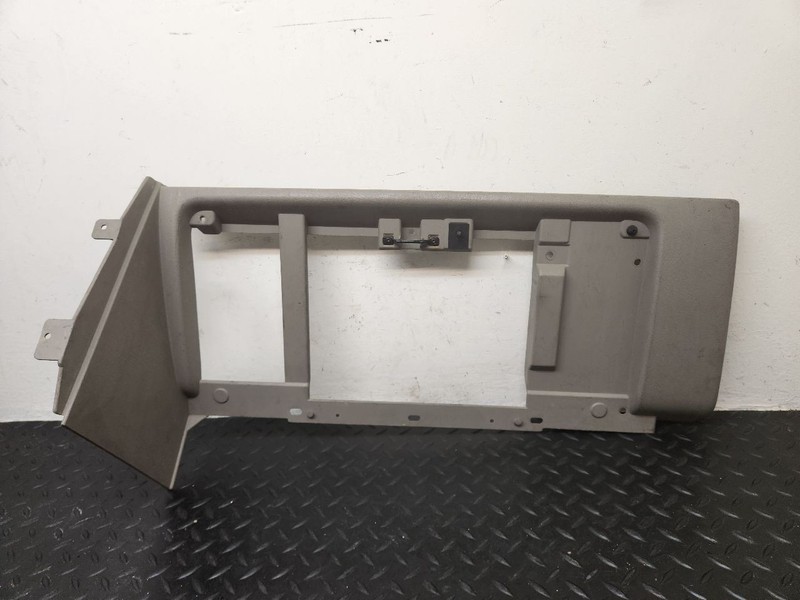 03-07 Hummer H2 Glove Box Housing Frame Trim Cover OEM 10393573